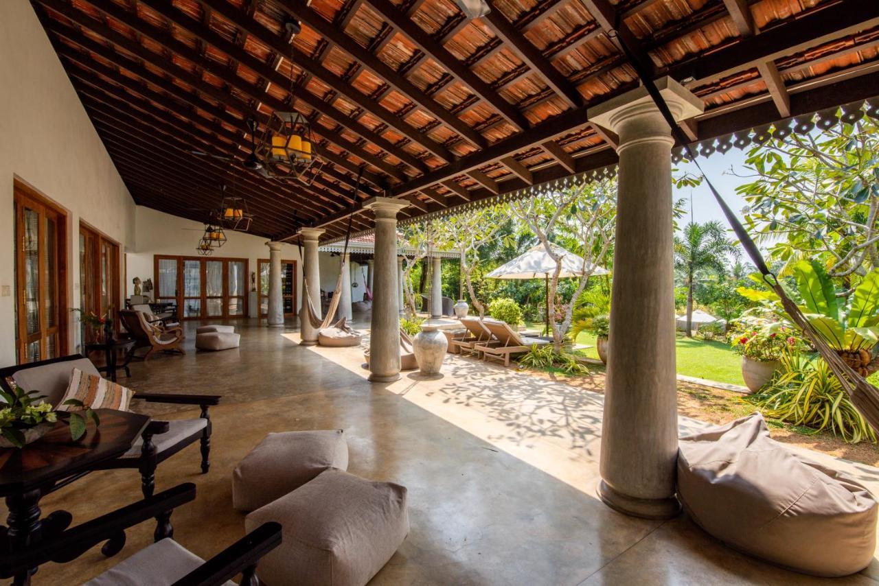 Tropical House - Jungleside Villa Hikkaduwa Dış mekan fotoğraf