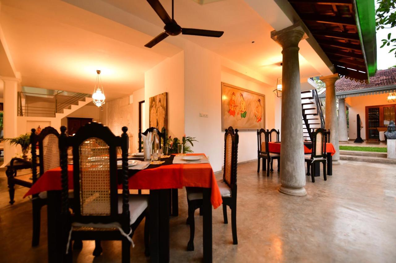 Tropical House - Jungleside Villa Hikkaduwa Dış mekan fotoğraf