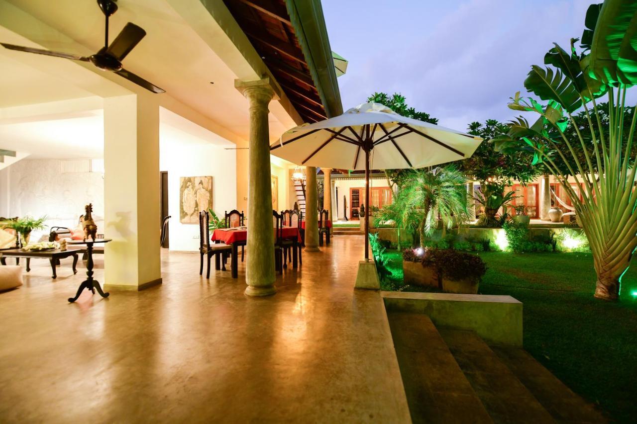 Tropical House - Jungleside Villa Hikkaduwa Dış mekan fotoğraf