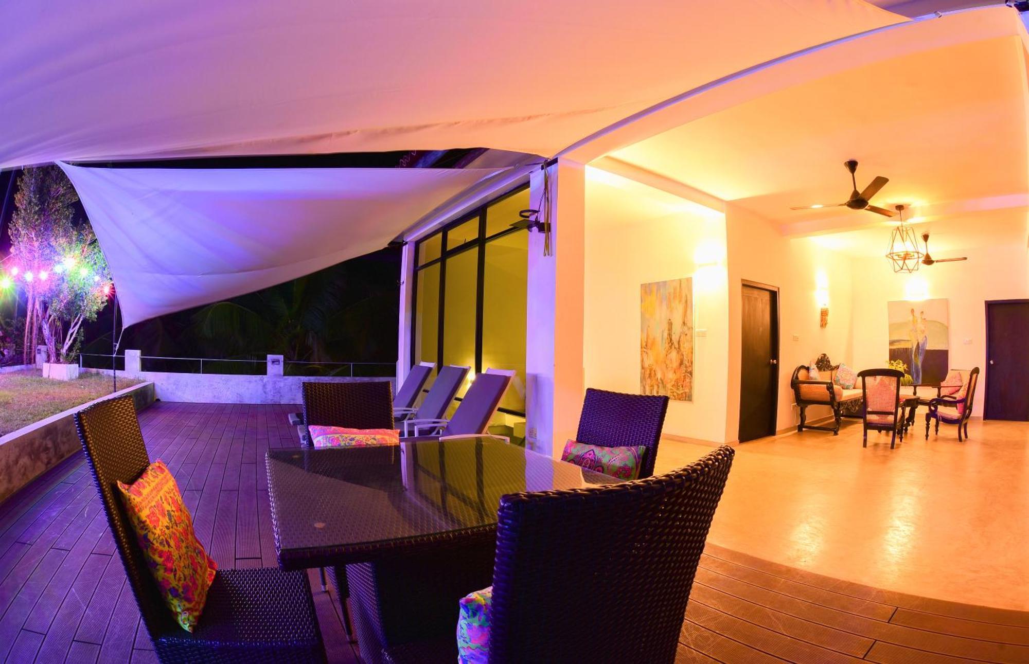 Tropical House - Jungleside Villa Hikkaduwa Oda fotoğraf